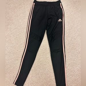 Preloved Adidas training pant